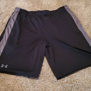 Under Armour men's sz XL shorts